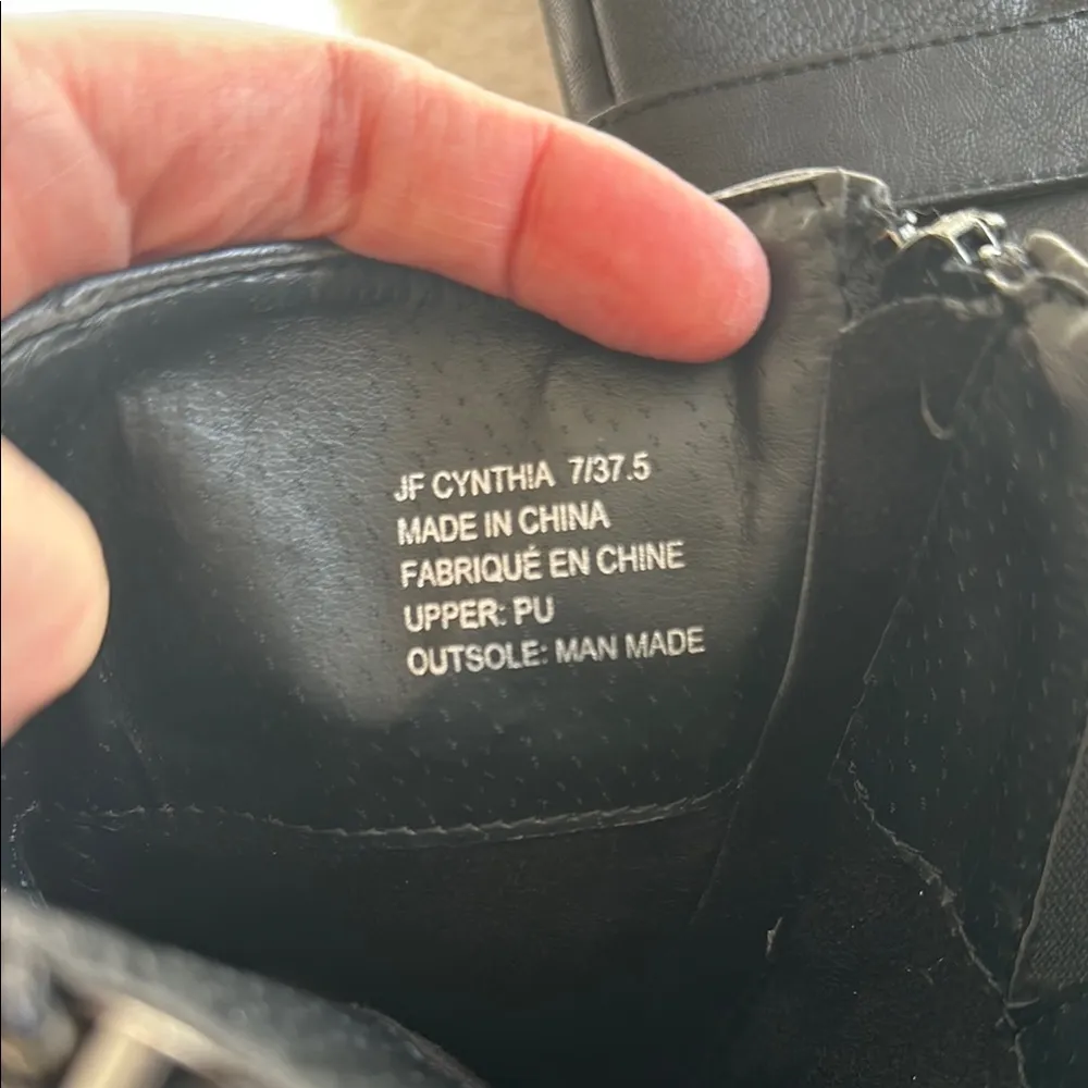 JustFab Cynthia Heeled Zip Up Boots Black Size 7 - Image 9