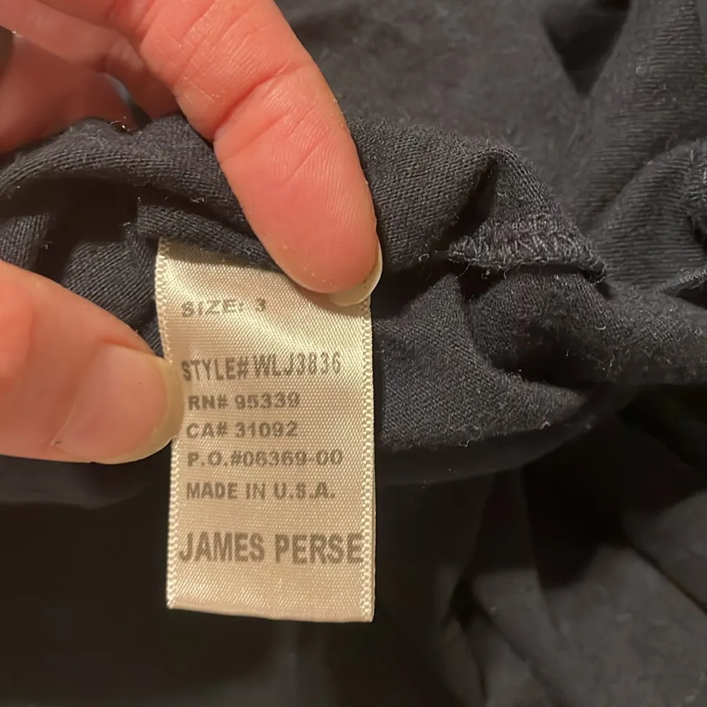 EUC James Perse soft black v-neck t-shirt - Image 4