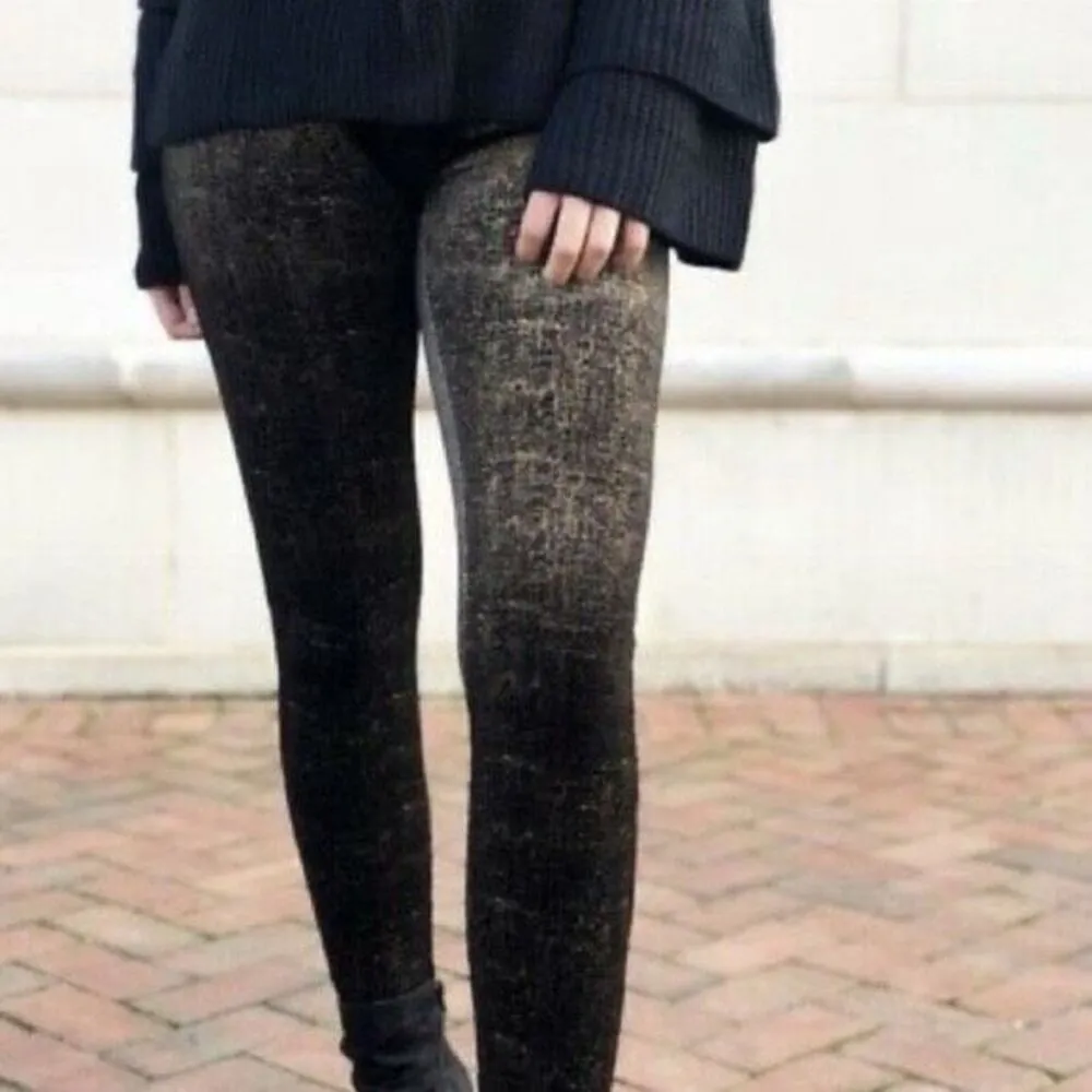 ✨Spanx Velvet Sz Medium Leggings in Col-or Shine✨ - Image 3