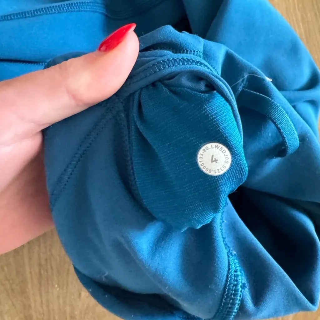 NWOT Lululemon Wunder Train High-Rise Tight 28" in Capri - Image 7