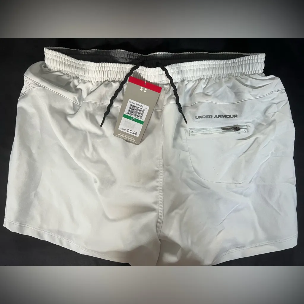 🔥UNDER ARMOUR WOMEN'S ACTIVE RUNNING SHORTS STYLE #1004649-115 LARGE $39.99 - Image 4