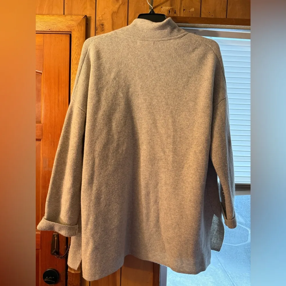 Sweater Size XL Merino Wool Beige Cardigan Blazer - Image 2