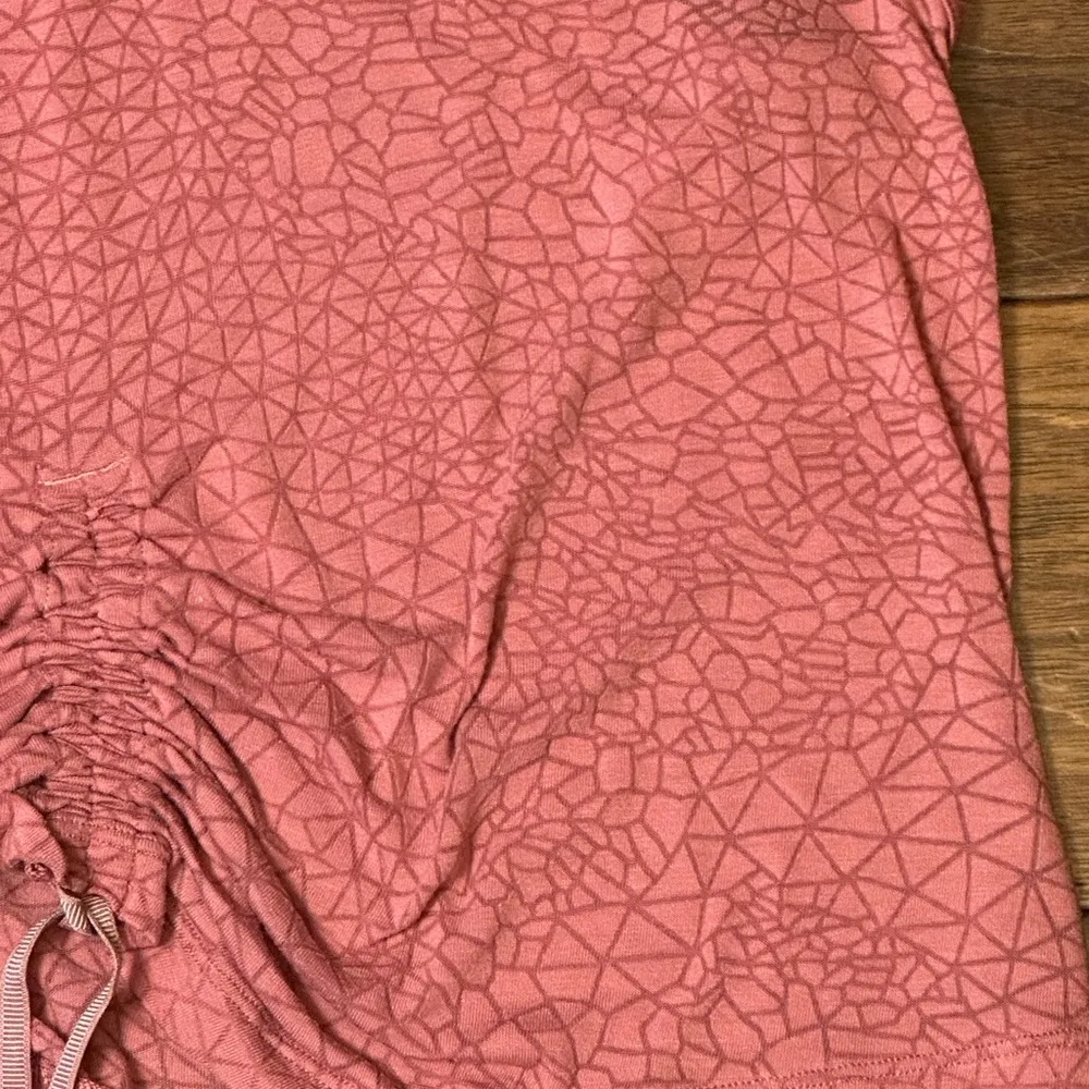 Lululemon Cinch Me Up Front Tank Veil - Image 4