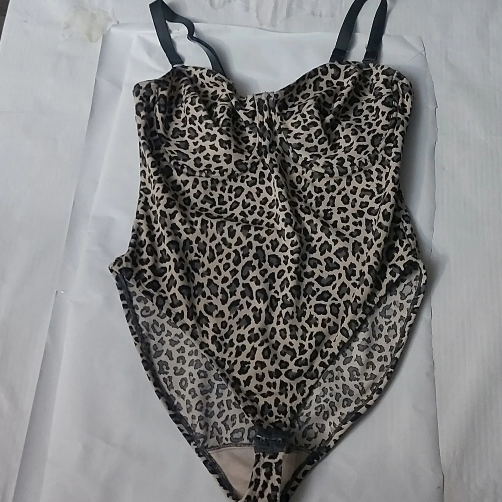 BodySlimmers by Nancy Ganz Leopard Shapewear No Size Animal Print Dopamine Print Black Size M - Image 3