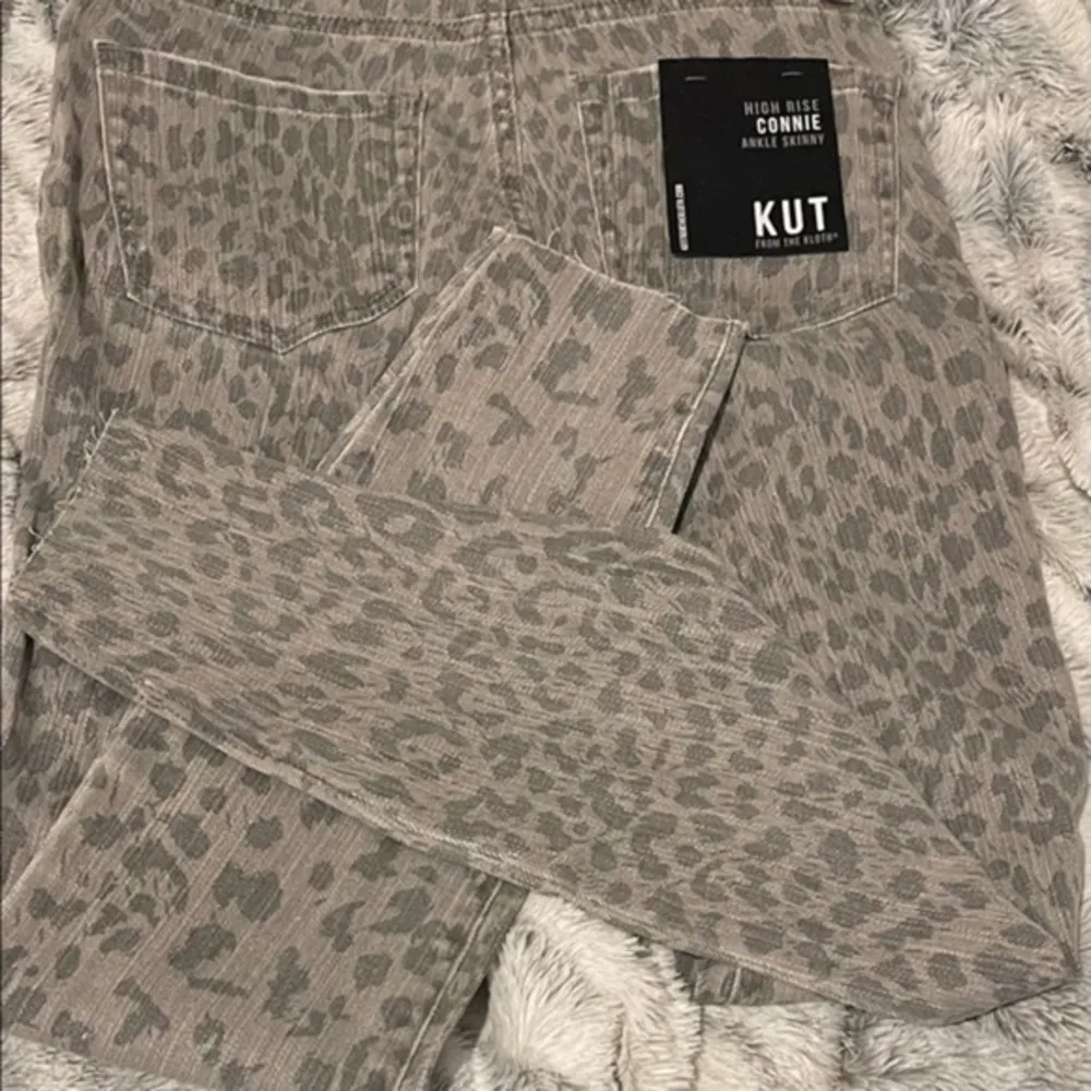 KUT FROM THE CLOTH High Rise Ankle Skinny Grey Charcoal Cutoff Leopard Jeans NWT - Image 16