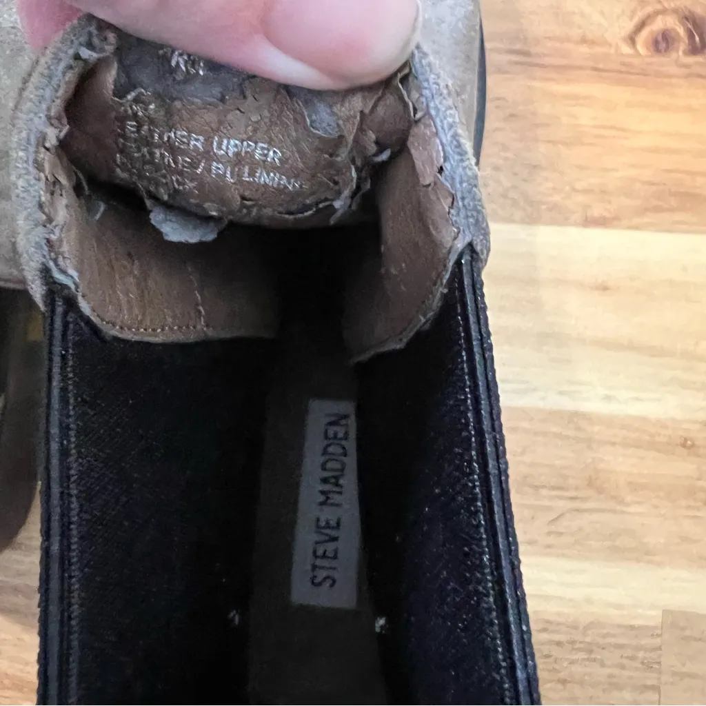 Steve Madden GRROUPlE Taupe Suede Chelsea Boots - Image 5