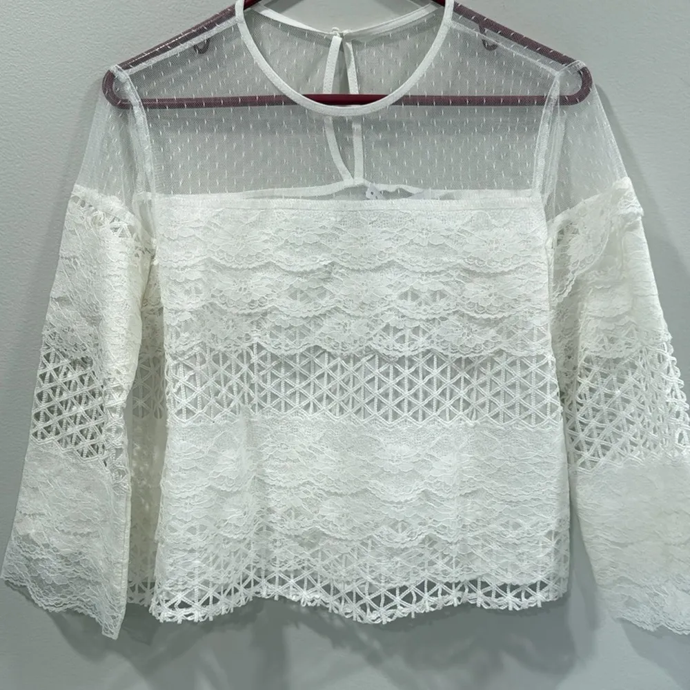 Endless Rose White Sheer Lace Blouse Size Small NWT - Image 3