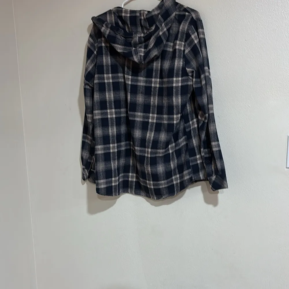 Casual Blue and White Plaid Button Down Shirt Size L - Image 2