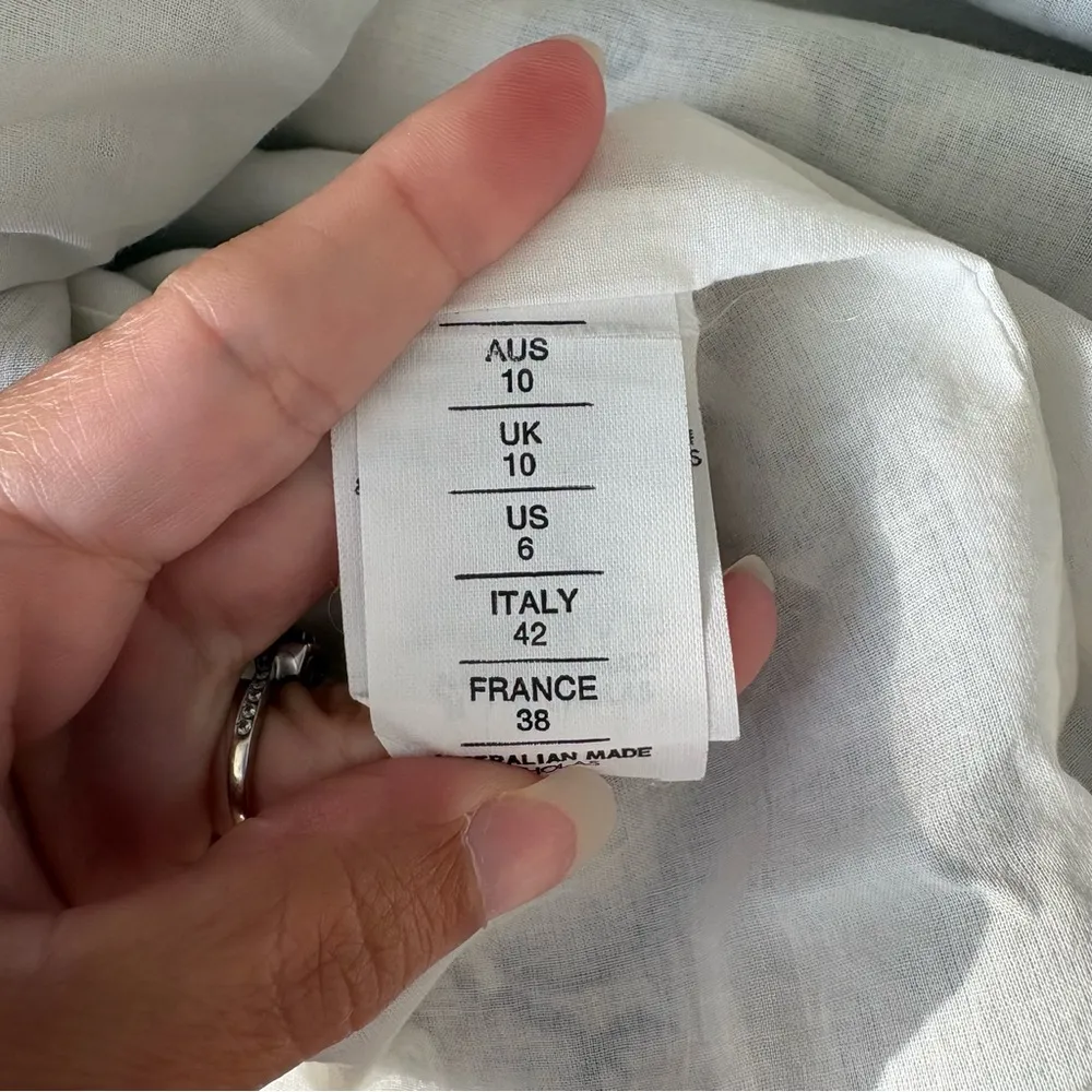 Nicholas Ruffle mini skirt embroidered floral white and blue size 6 - Image 10