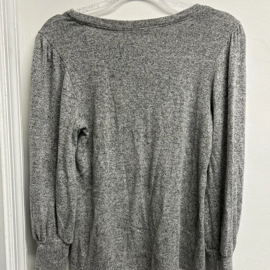 Kiki Women's Heather Gray Sweater Size M - Image 2
