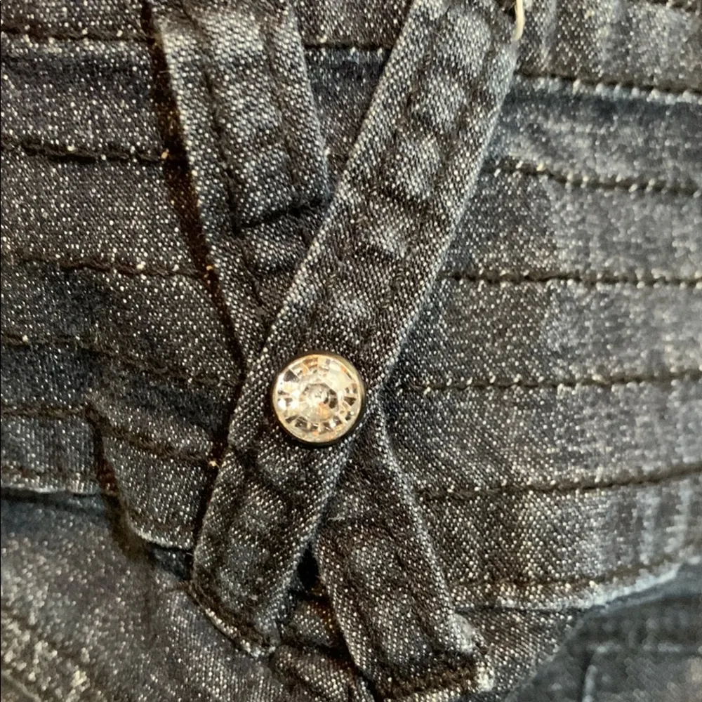 I&M Dark Wash Straight Leg Stretch Jeans with Rhinestone Accents Size 7 - Image 6