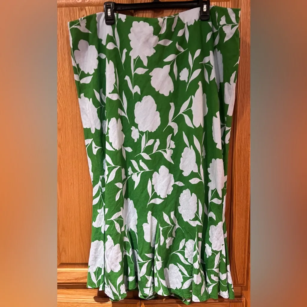 Kate Spade x Target Rose Floral Linen Fit Flare Midi Skirt‎ & Ruched Top Set 2X - Image 13