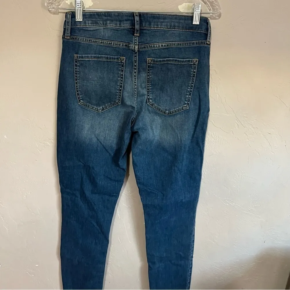 Banana Republic Factory Curvy Skinny‎ Denim Jeans - Image 6