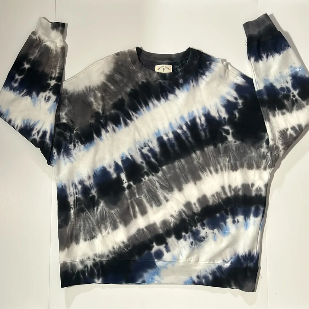 Electric & Rose Two Piece Atlas Sweatshirt and Justice Sweatpants Set NWT Blue - Image 6