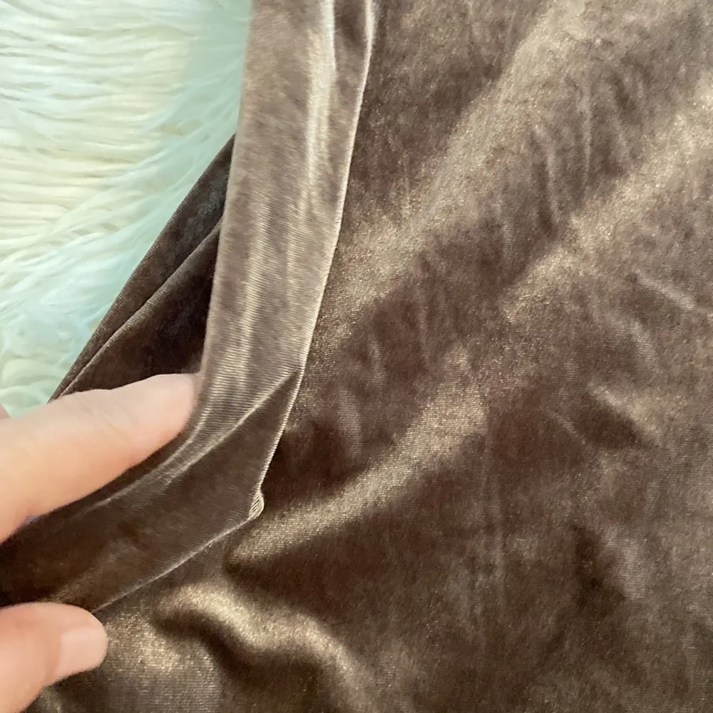 Suzanne Betro Brown Velvet Open Cardigan with Lace Trim two front pockets 2X - Image 10