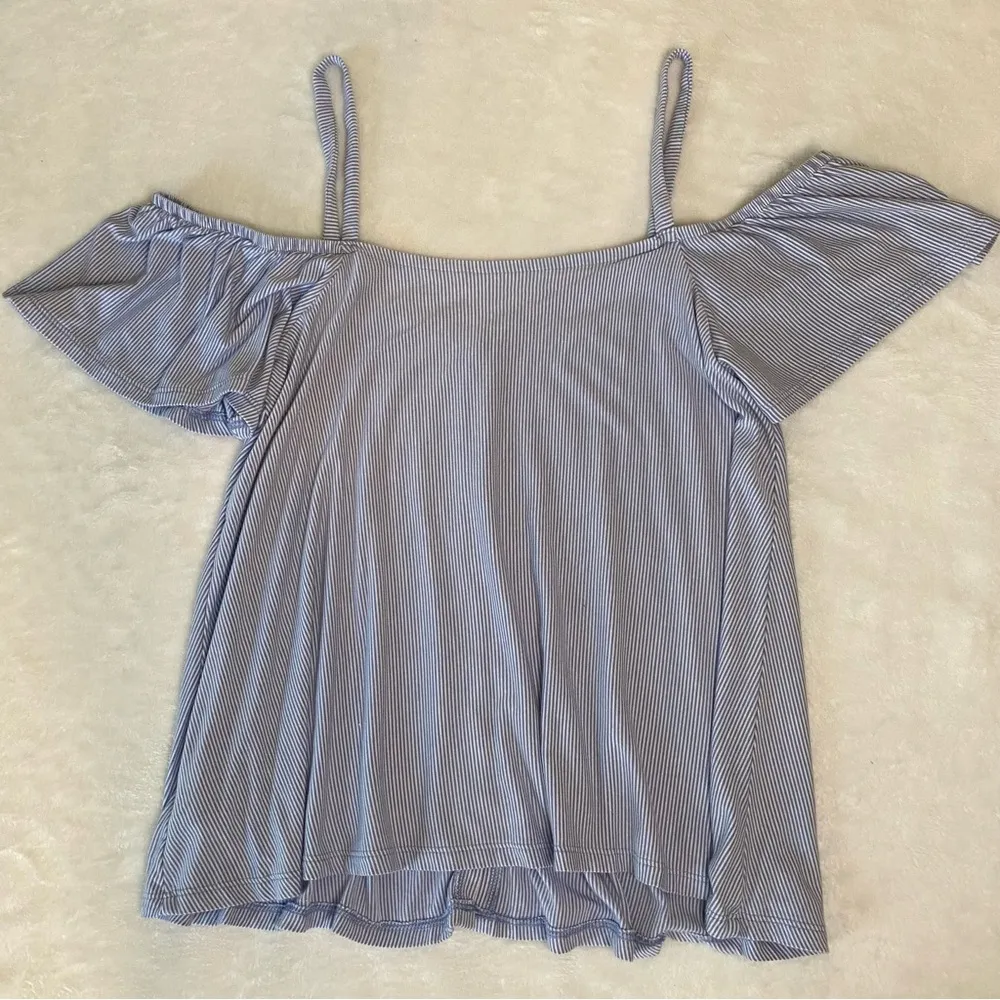 American Eagle Outfitters Blue Flutter Sleeve Blouse - Image 6