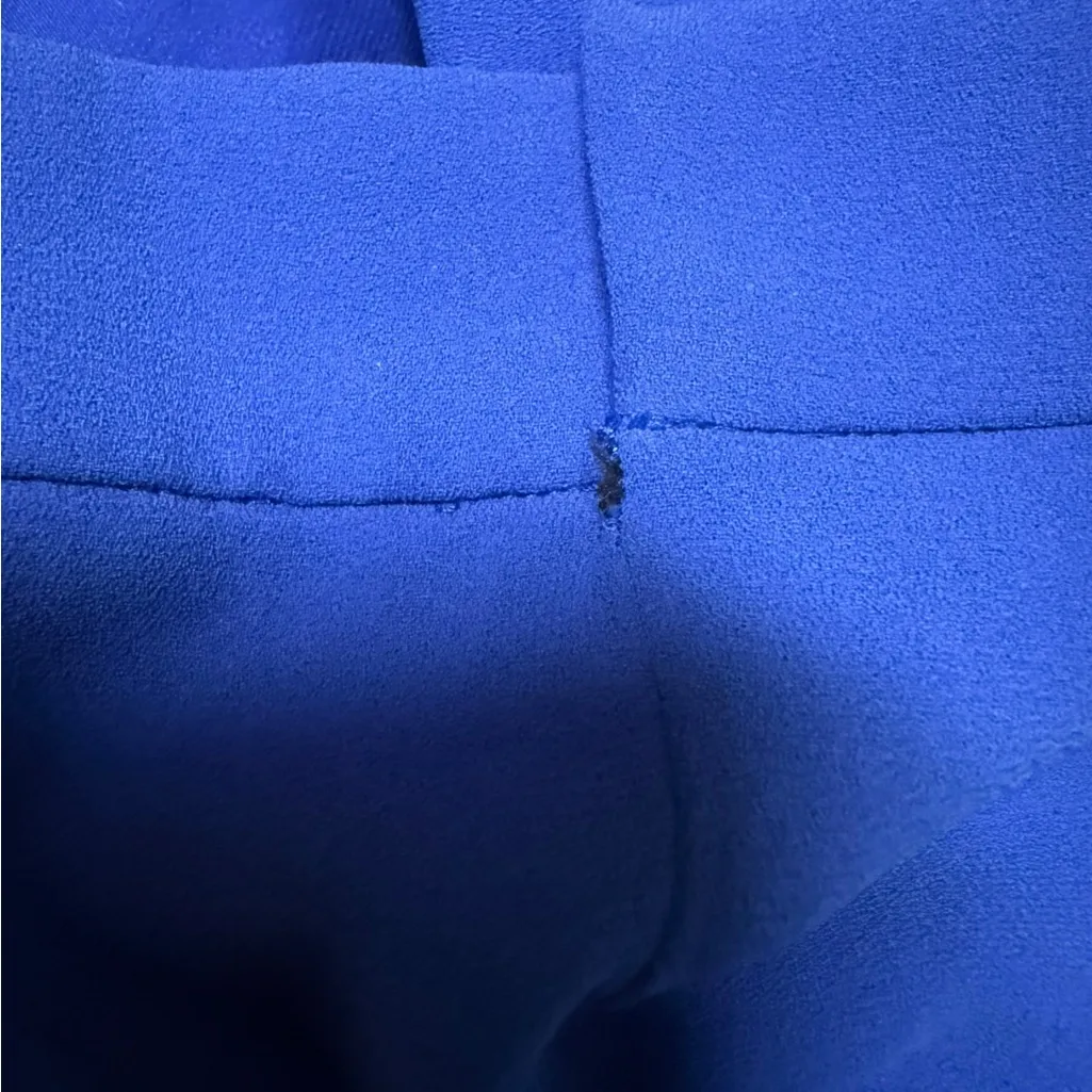 Alice + Olivia  “Bo” Pull-Up Pant – Cobalt - Size Small - Image 9