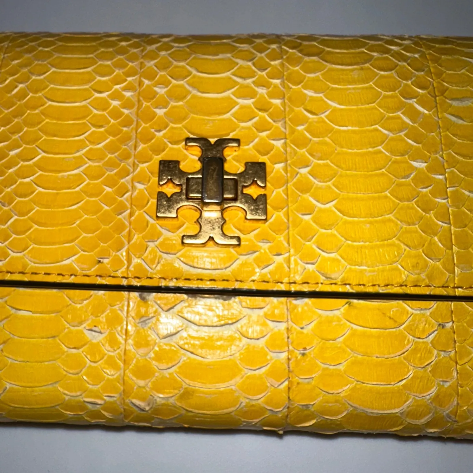 TORY BURCH Kira Exotic‎ Envelope Continental Wallet Color Daisy - Image 2