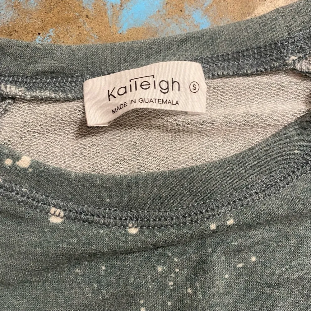 NEVER WORN NWOT splatter long sleeve top - Image 4