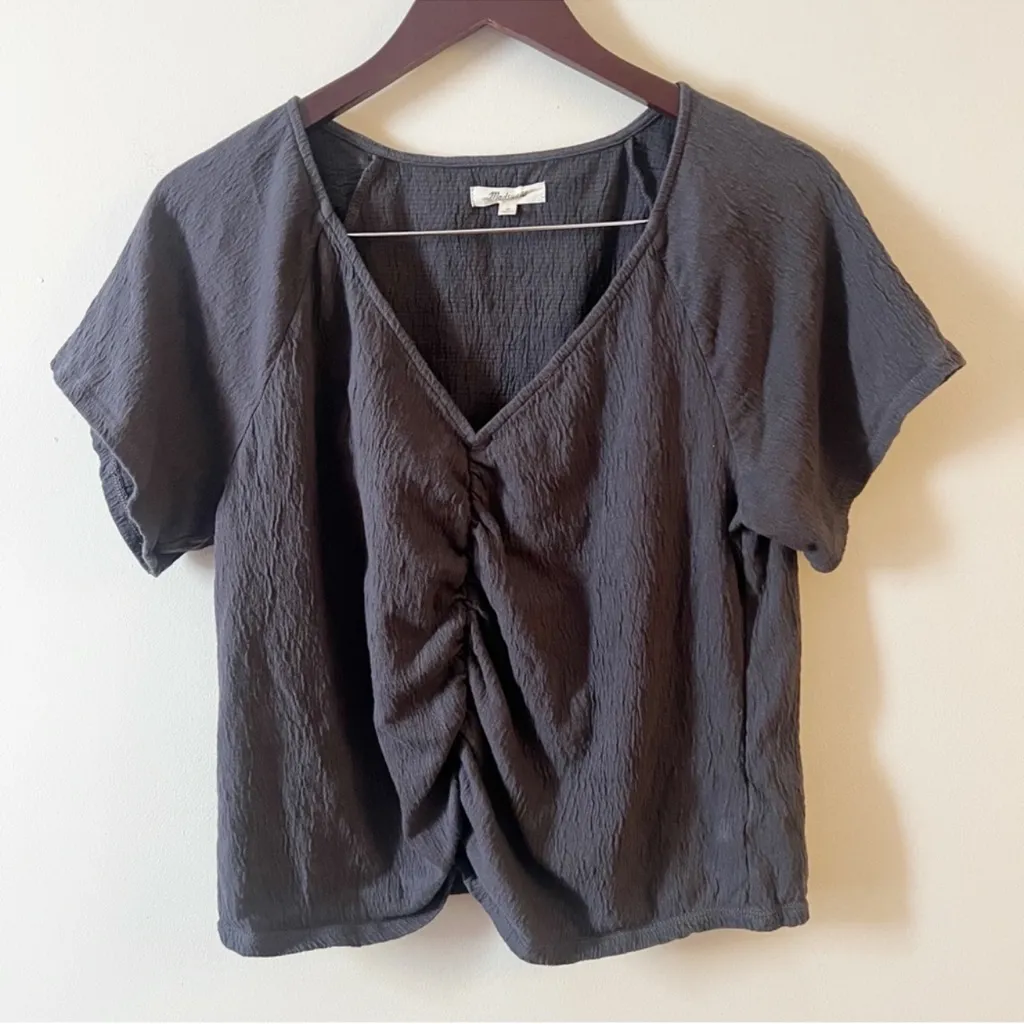 Madewell Knit Lightspun Ruched Front Crop Top Black Coal V-neck Size Medium - Image 2