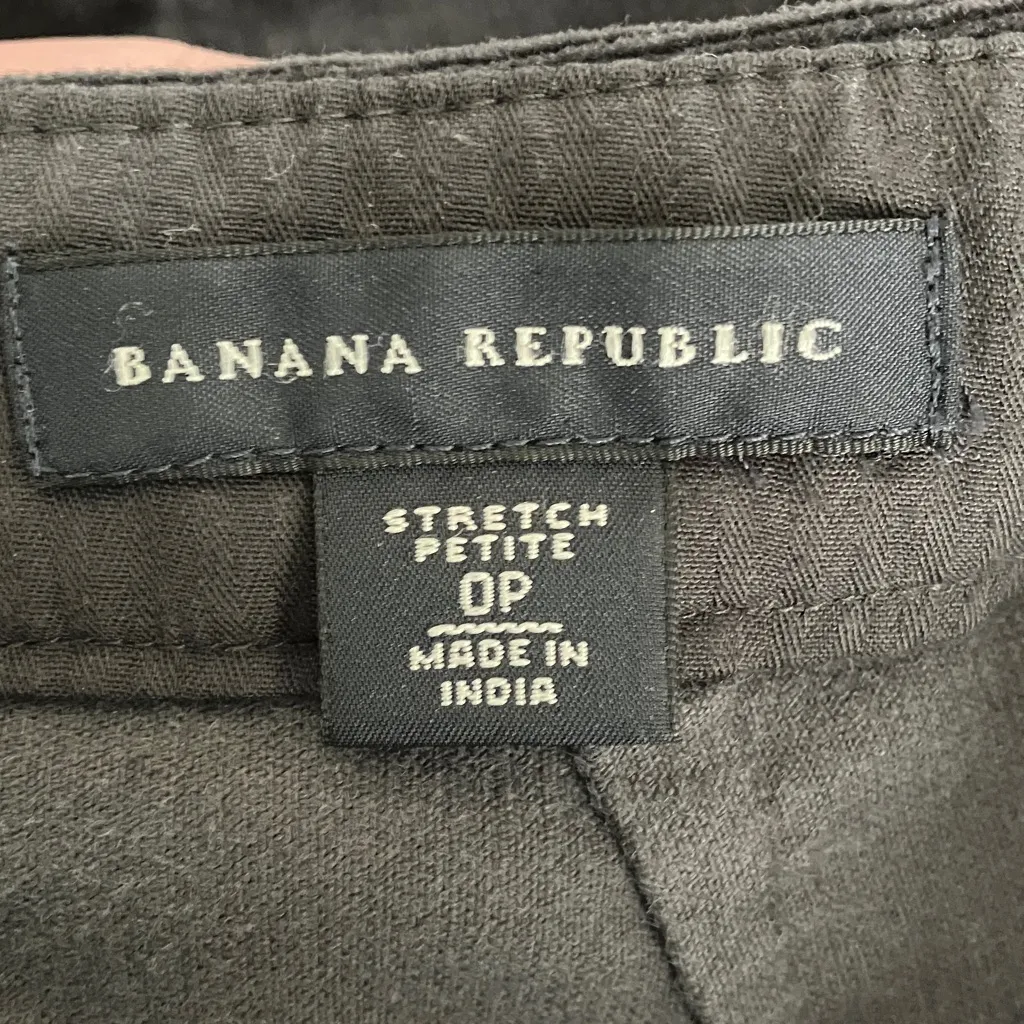 Banana Republic Corduroy Mini Skirt, Size 0 Petite - Image 5