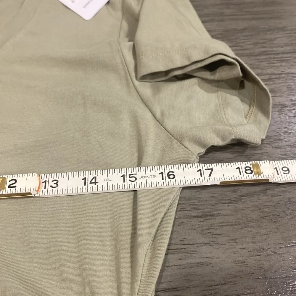 Bobi  Olive Midi Dress side scrunchie NWT short sleeve - Image 5