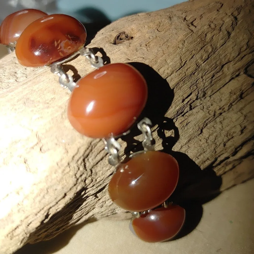 Silvertone Carnelian Agate looking Amber Link Bracelet Oval Cabochons Vintage Silver - Image 2