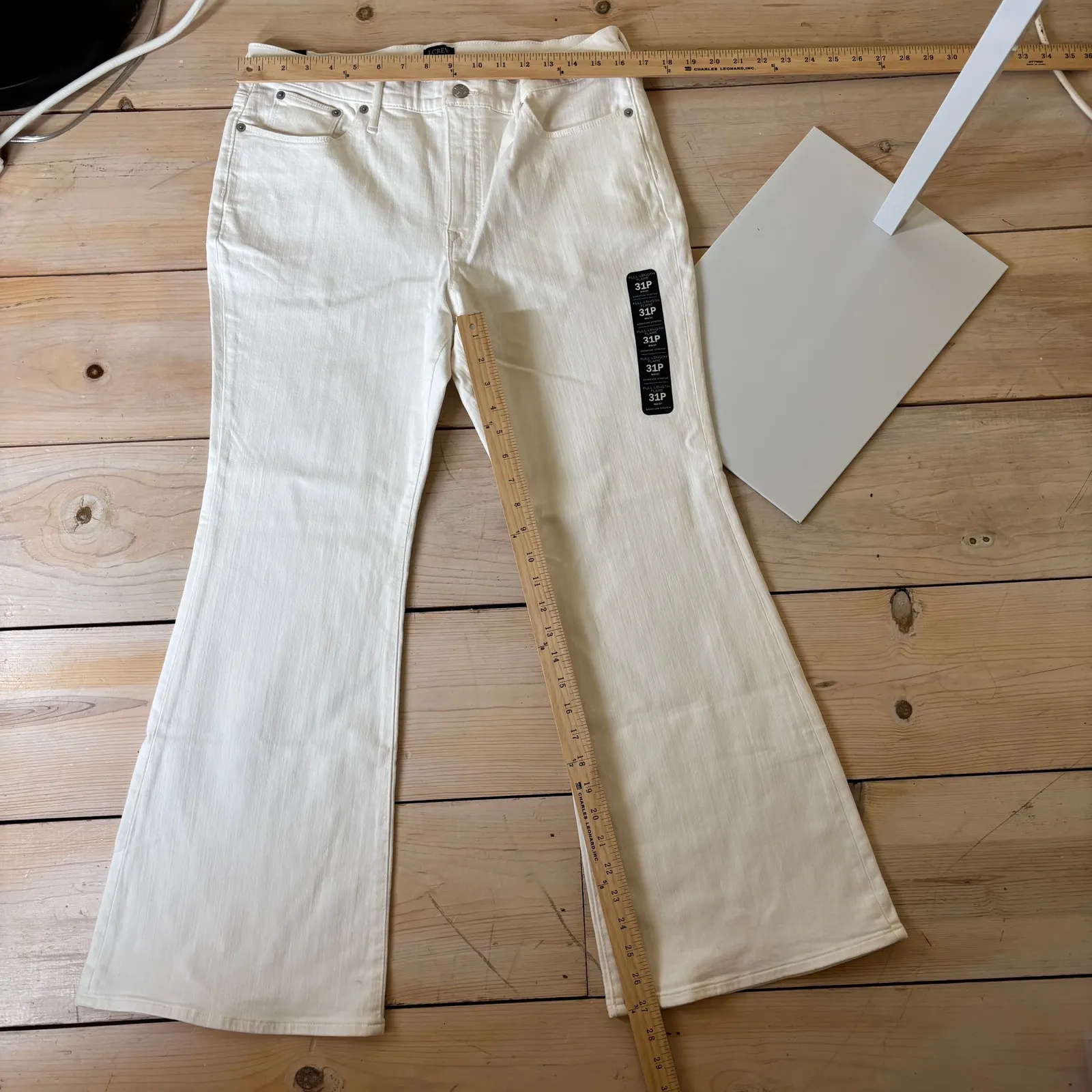 J. Crew NWT Women's White Full Length Flare Jeans Size 31P - Image 11