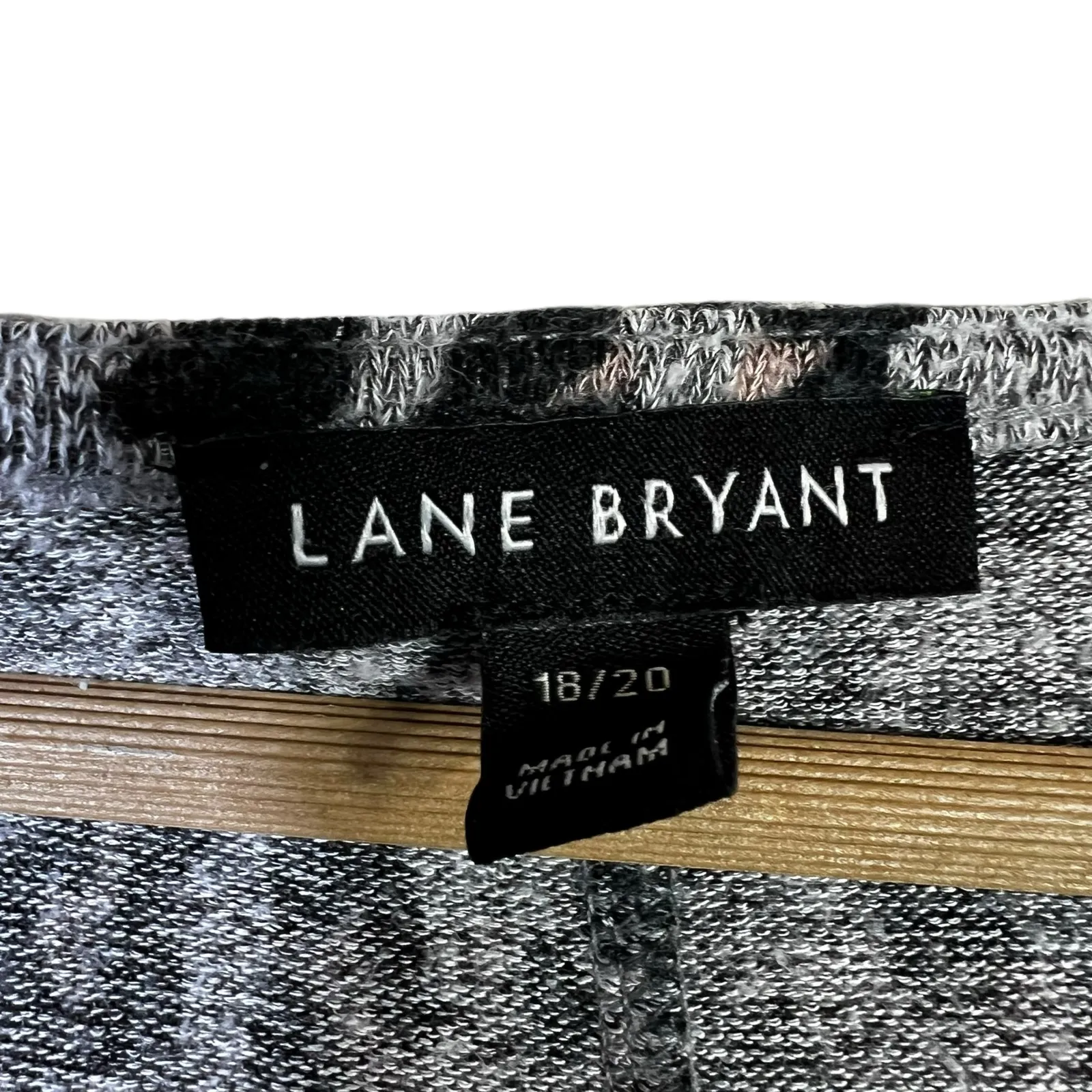 Lane Bryant Leopard Print Knit 3/4 Sleeve Tunic Top Womens 18/20 Gray Modest - Image 7