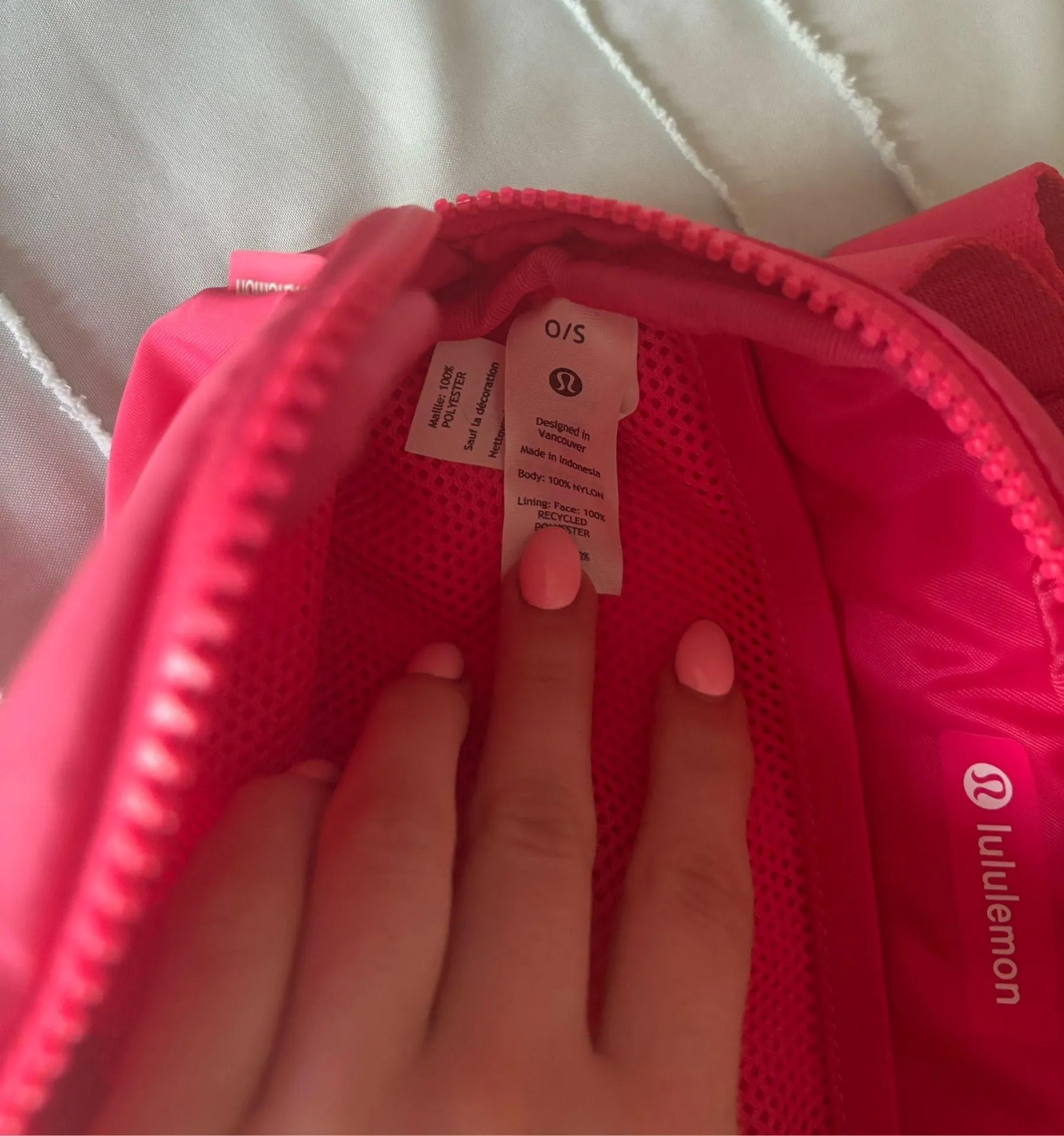 Lululemon Belt Bag Everywhere - Image 4