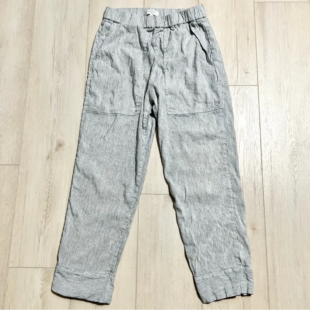 Avenue Montaigne Tonic Hairline Stripes Sz 8 | Straight Leg Crop Striped Pants - Image 2