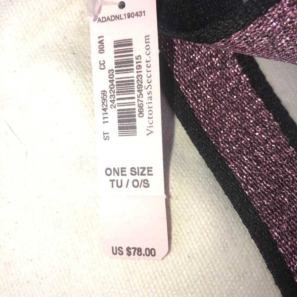 Victoria’s Secret tote bag weekender sparkle - Image 8