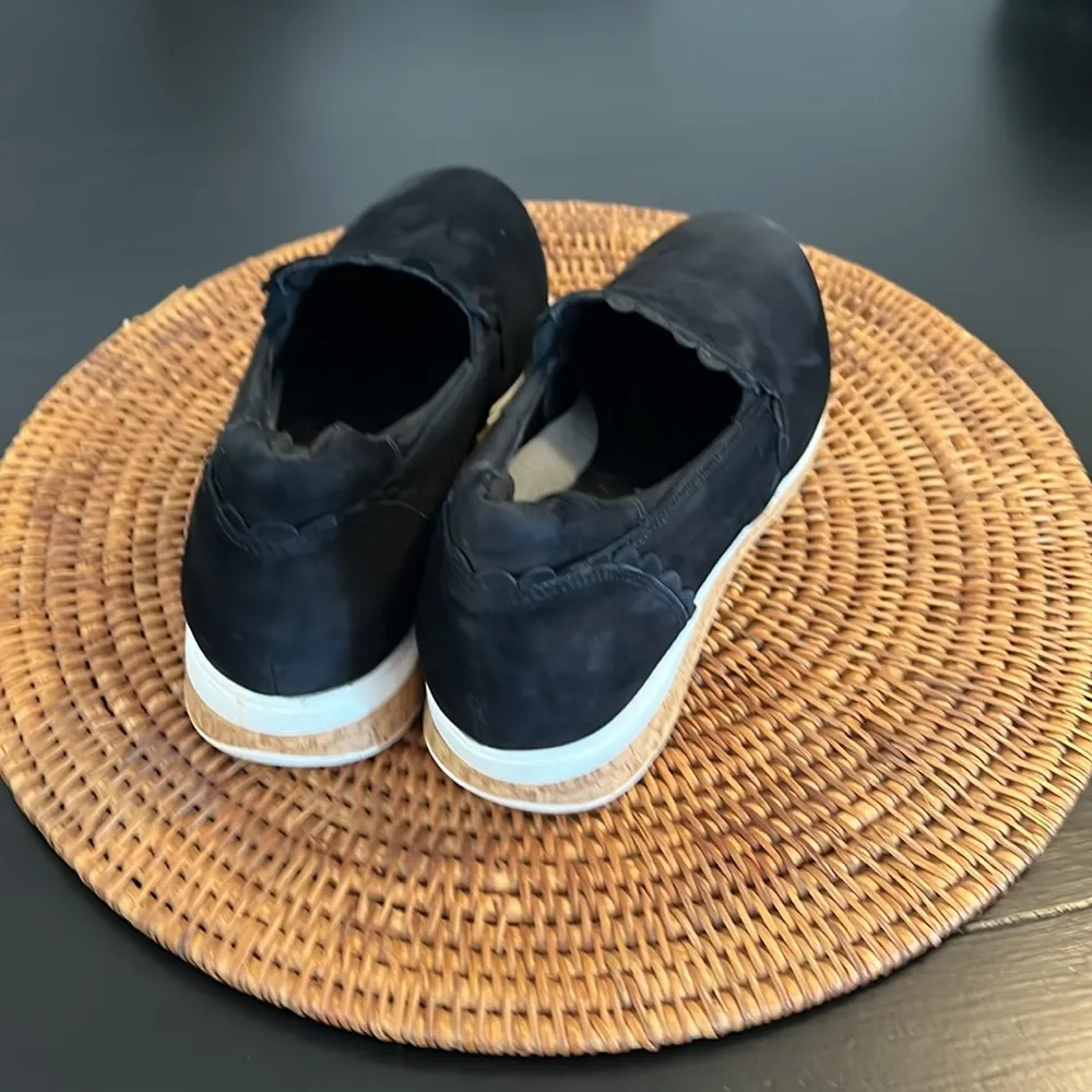 Walking Cradles shoes Size 10.5 - Image 4