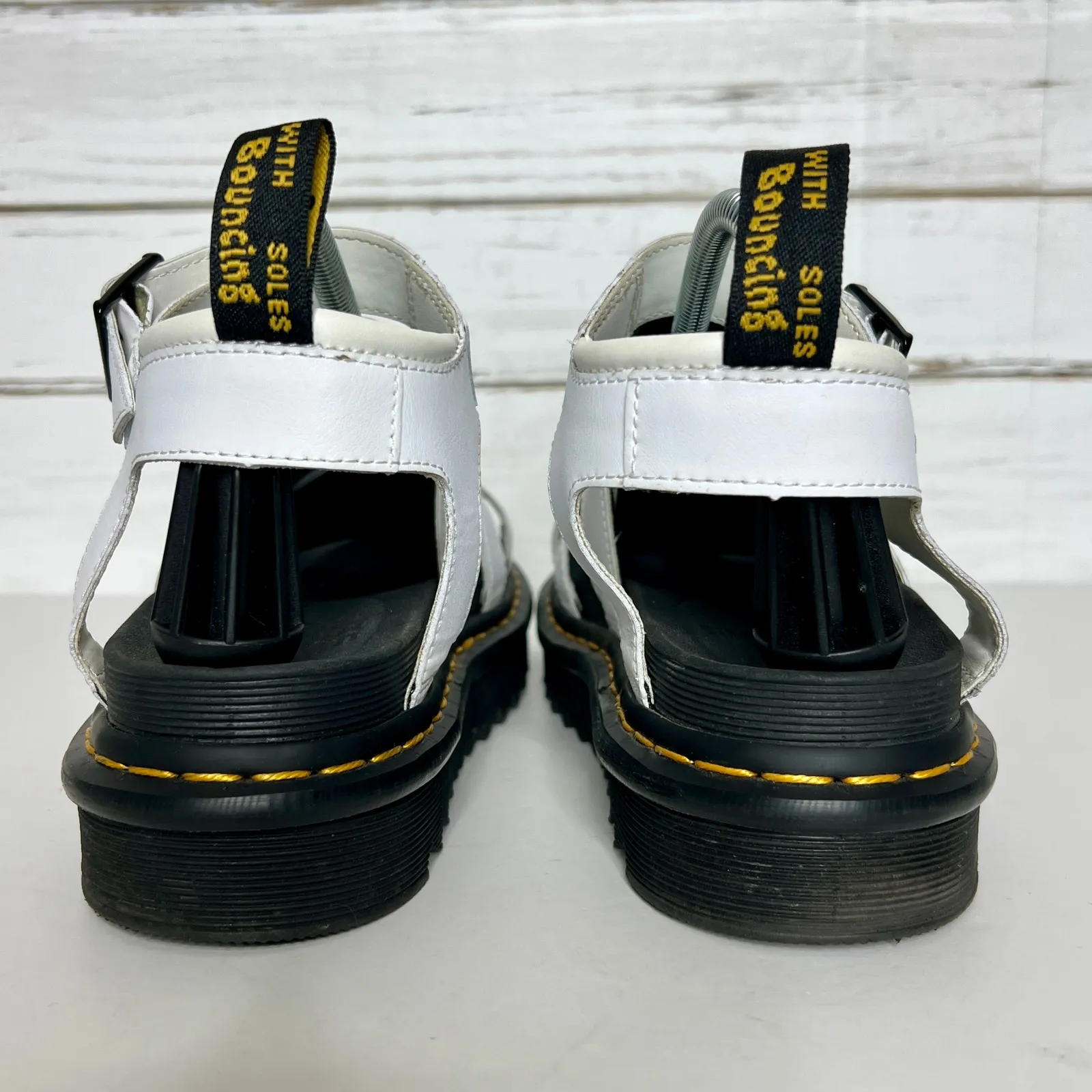 Dr. Martens Blaire White Leather Sandal Shoe Size 9 - Image 4
