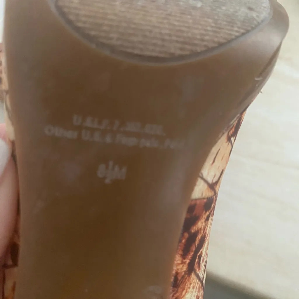 Nine West Brown Patterned Heels - Image 5