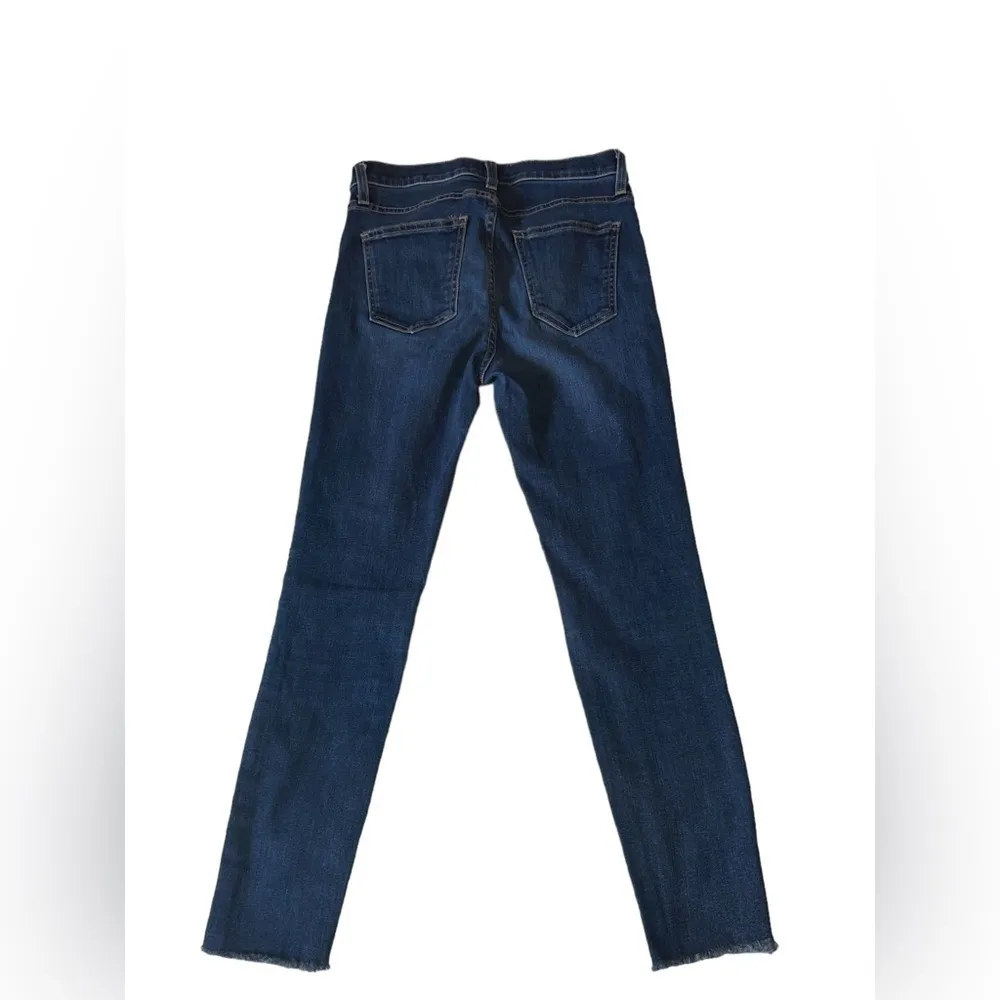 Current/Elliott Skinny High Rise Distressed Blue Jeans w/‎ Raw Hem Size 28 - Image 2