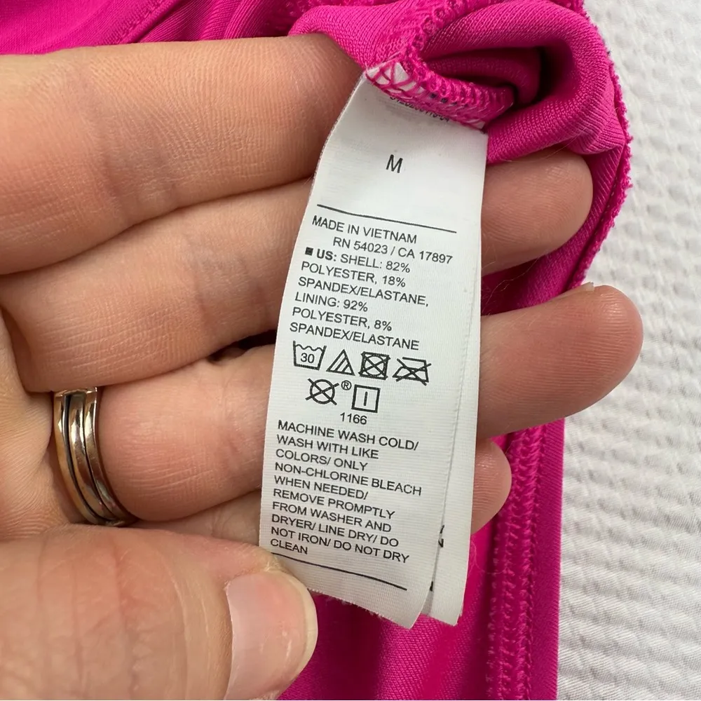 Old Navy Hot Pink Bikini Set Sz Large/Medium - Image 7