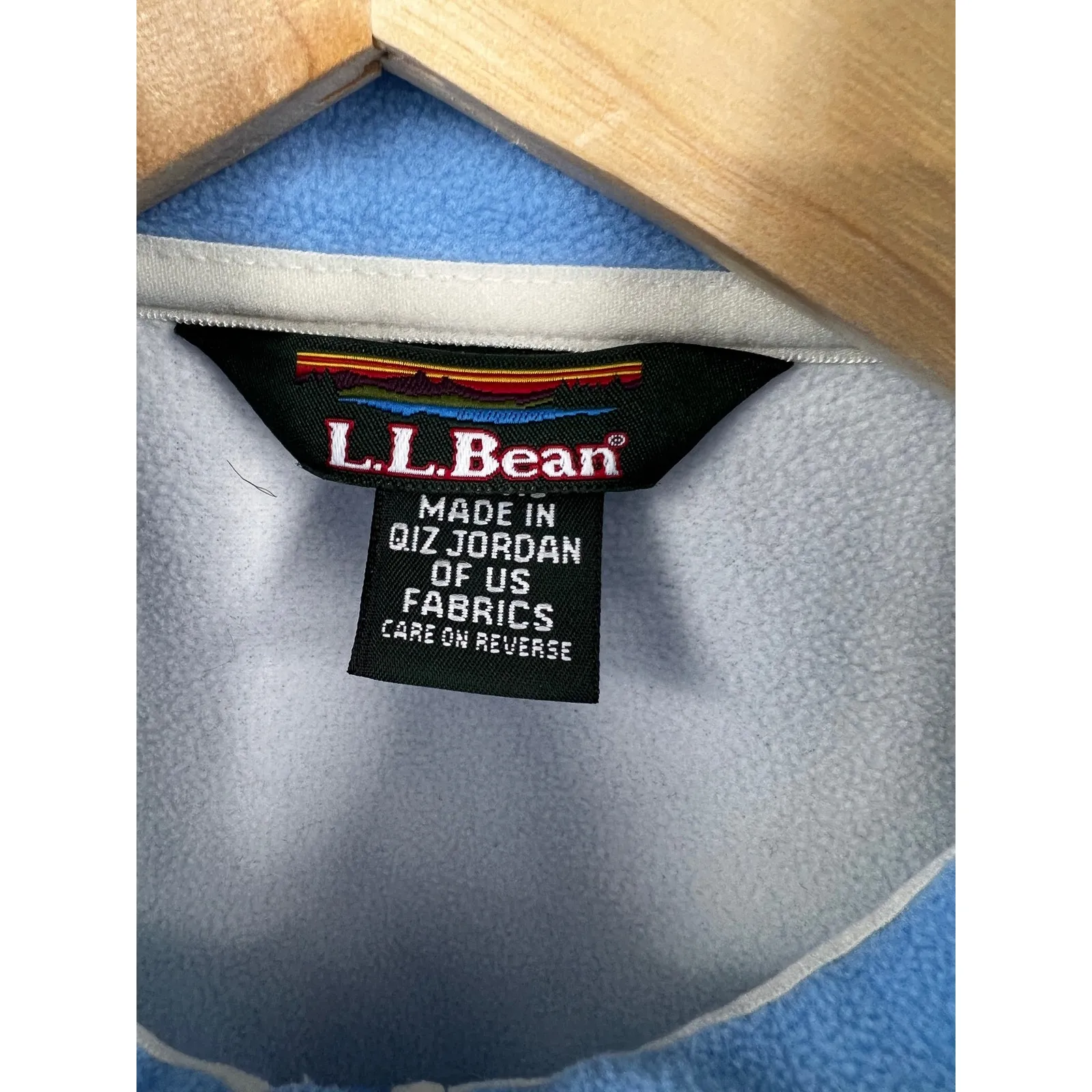 L.L. Bean Women's Full Zip Fleece Vest‎ Jacket Sleeveless Solid Blue Size S - Image 2