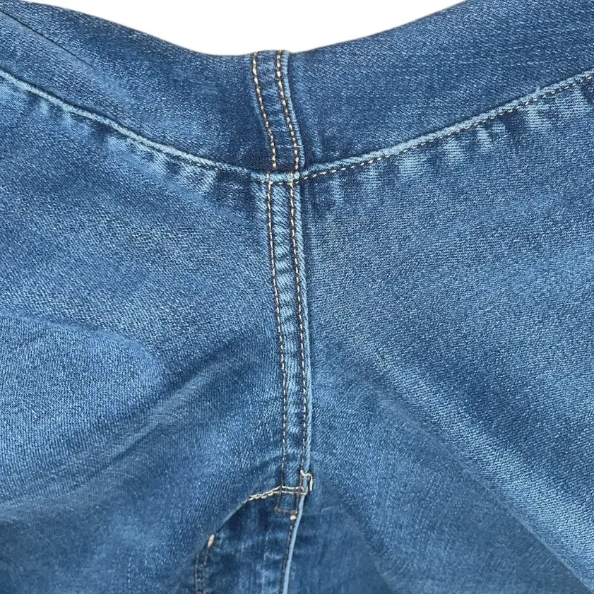 Wonderly Mid Rise Straight Jean - Image 4