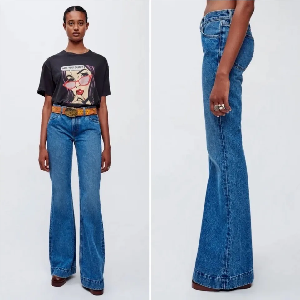New! RE/DONE 70s Low Rise
Bell Bottom Jeans in Clean Moon Stoned Sz 26 - Image 2