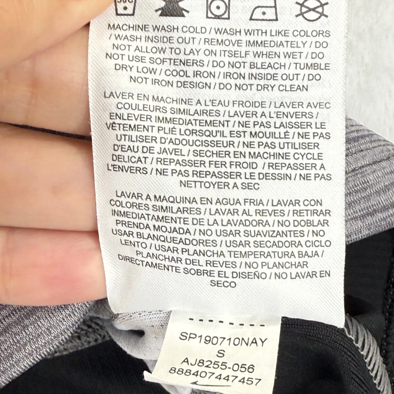 Nike Running Dri Fit Long Sleeve Top Women's Size S Center Swoosh Gray Pink‎ - Image 8