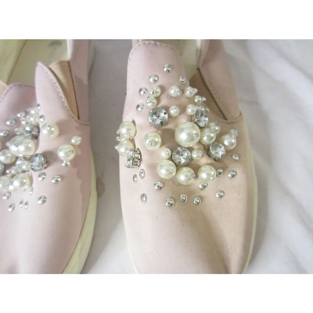 Big Buddha Women’s Size 8 Pink Slip-On Sneakers with Rhinestones & Faux Pearls - Image 4