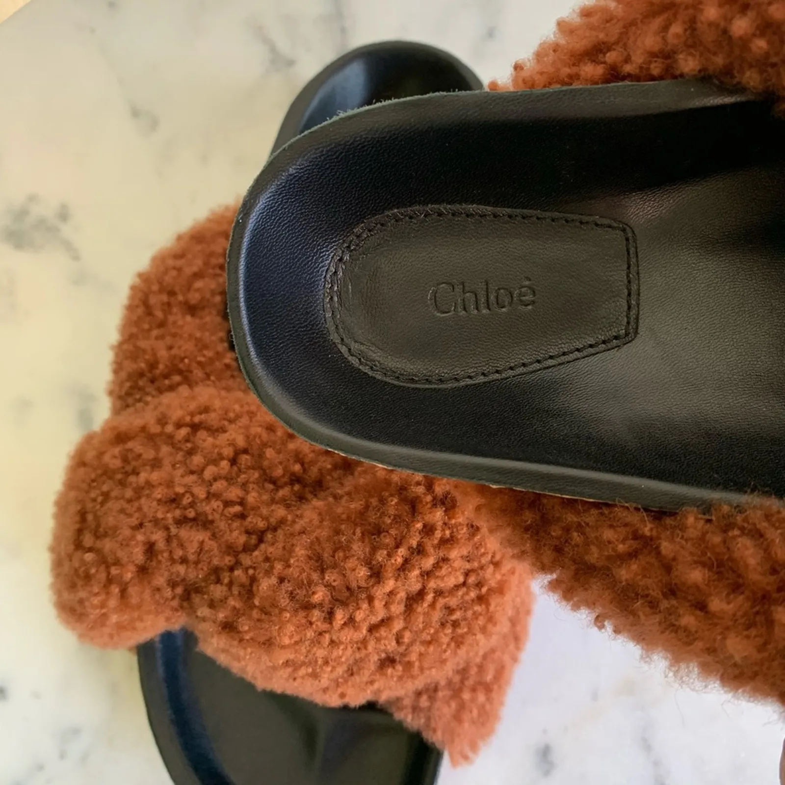 NWT Chloé Shearling Fur Flat Slide Sandal 35EU - Image 4
