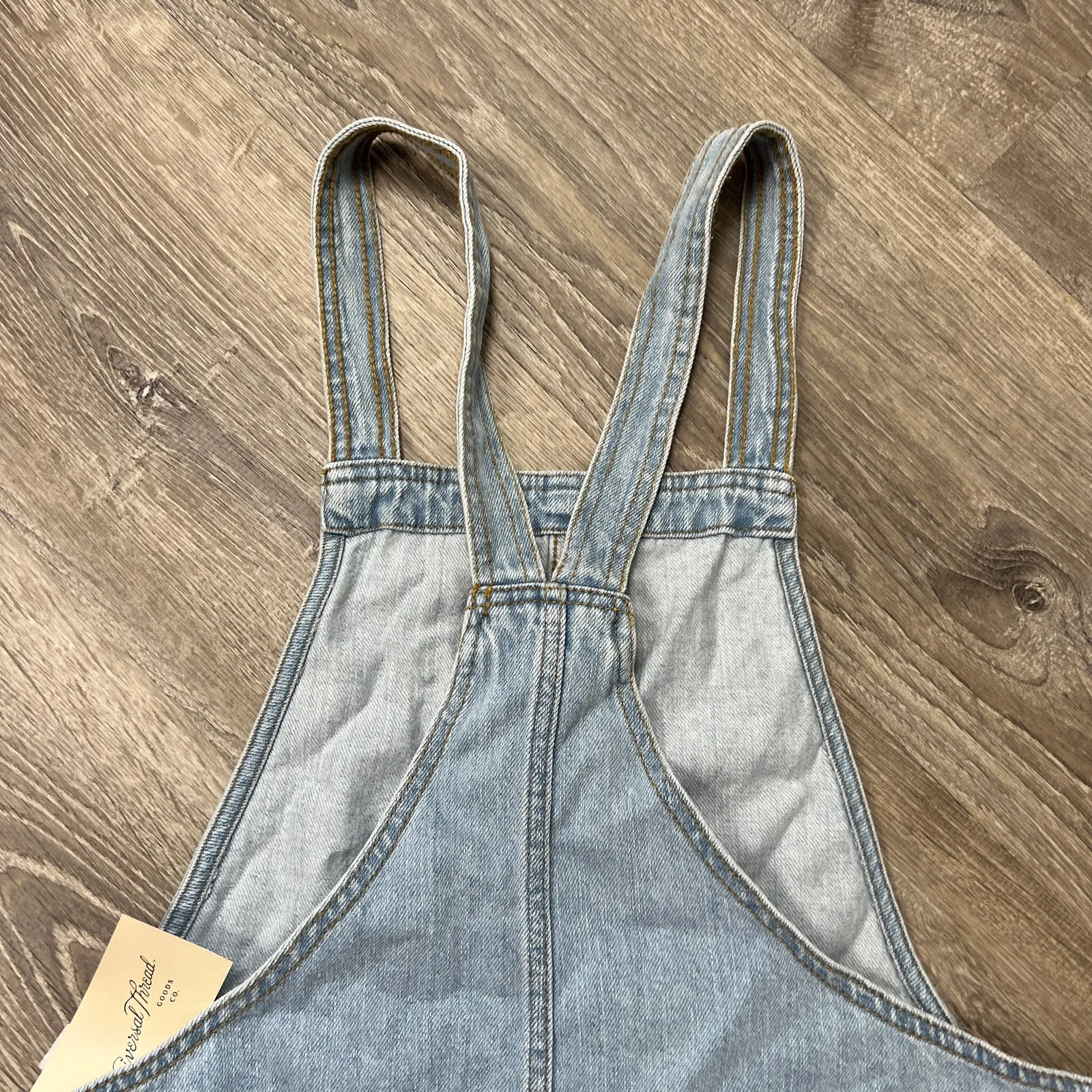 Universal Thread Women's Light Wash Denim Jumper With Pockets - Size XS - NWT - Image 6