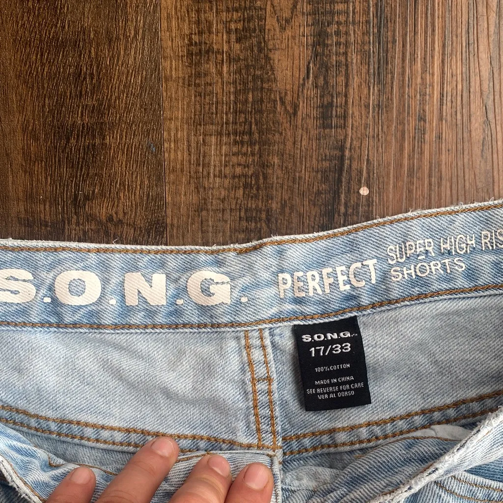 SONG Light Blue Distressed Jean Shorts Size 13 - Image 2