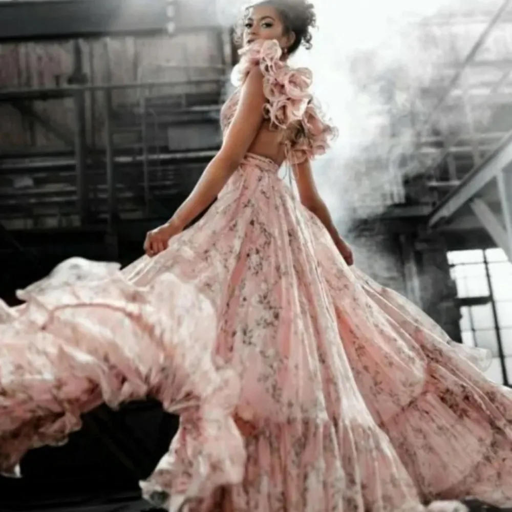 MAC DUGGAL 67803 RUFFLE TIERED FLORAL CUT-OUT CHIFFON GOWN SIZE 4 - Image 6