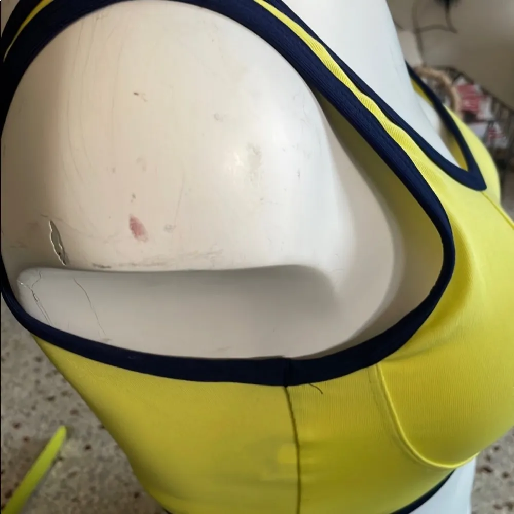 Champion Sports Bra medium - Image 4