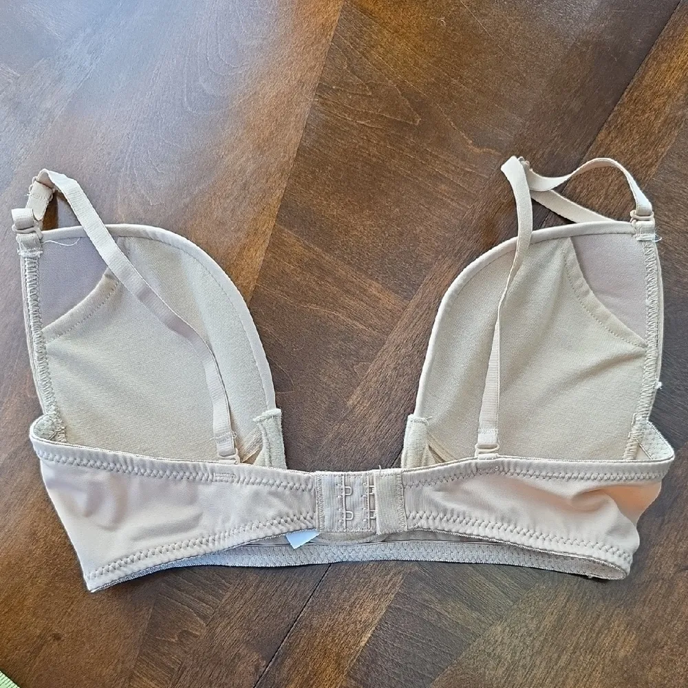 Deep U Plunge Convertible Bra Low Cut Multi-Way Nude Womens Size 34D - Image 2