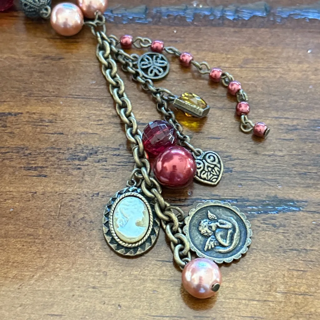 AVON vintage 80's signed NA charm necklace cameo, angel, heart Red - Image 5