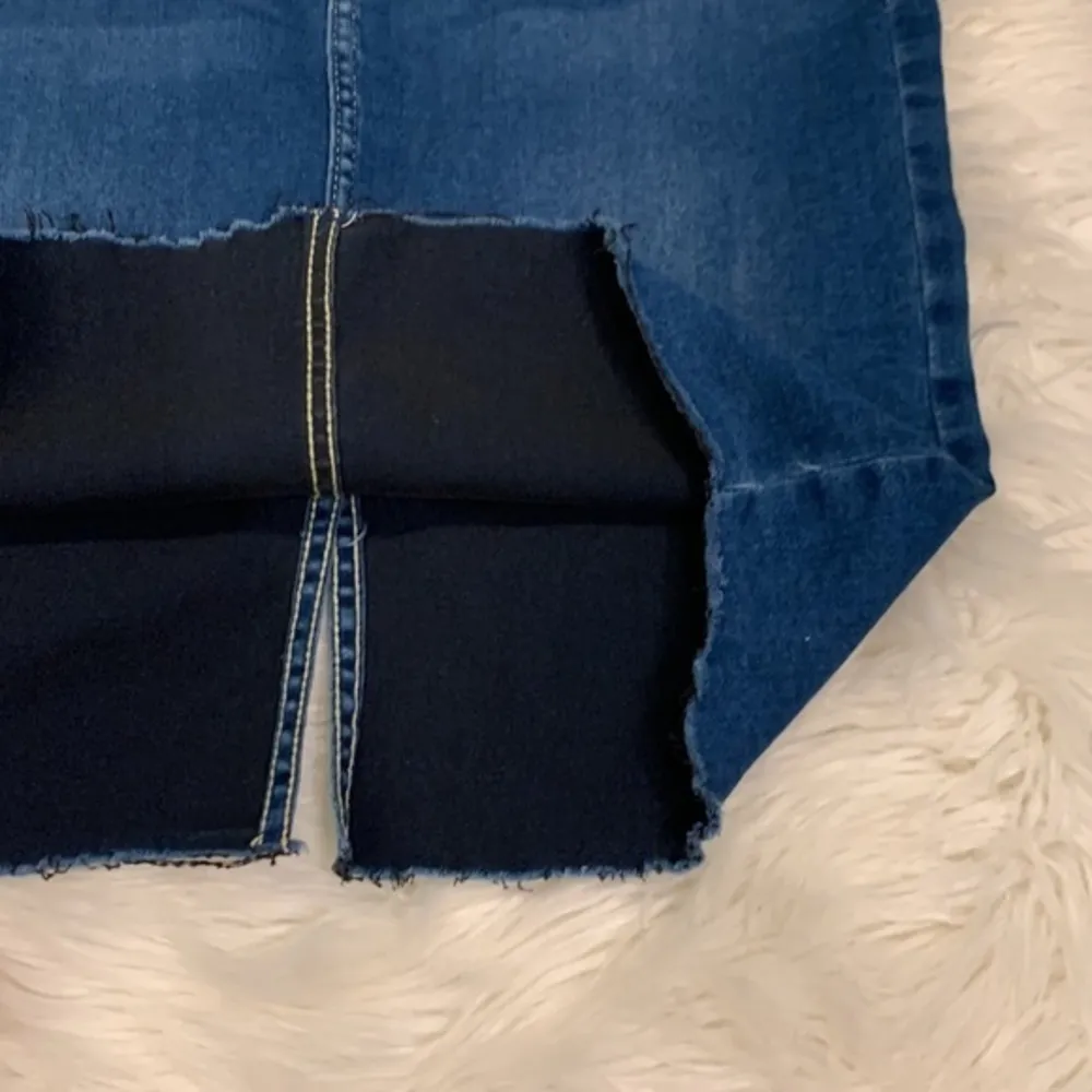 Jennifer Lopez JLo Flawless Sculpted stretch denim body hugging skirt 10 - Image 10